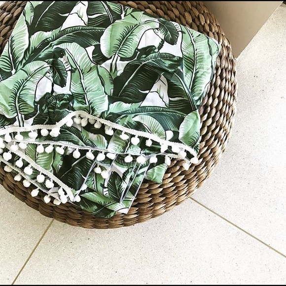 Beach Cover -up / Sarong - Picture 3 of 4